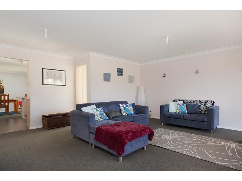 8 Scarlet Gum Street, Ulladulla NSW 2539