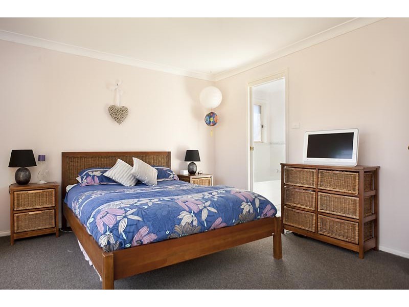 8 Scarlet Gum Street, Ulladulla NSW 2539