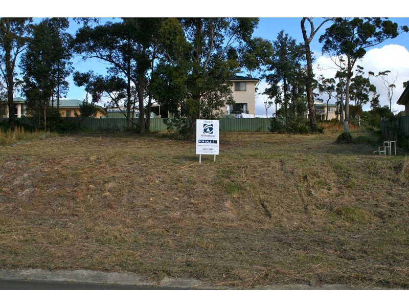17 Scribbly Gum Drive, Ulladulla NSW 2539