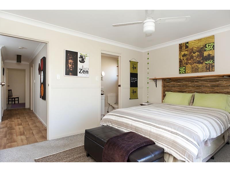 4 Scarlet Gum Srtreet, Ulladulla NSW 2539