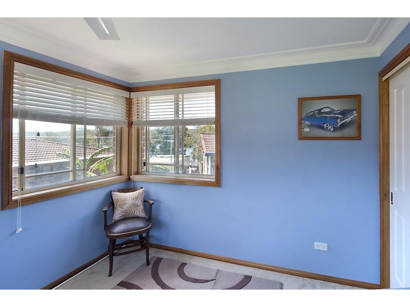 19 James Crescent, Kings Point NSW 2539