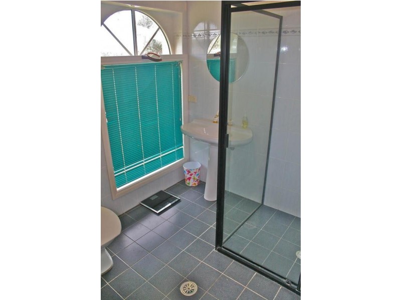 66 Dolphin Point Drive, Dolphin Point NSW 2539