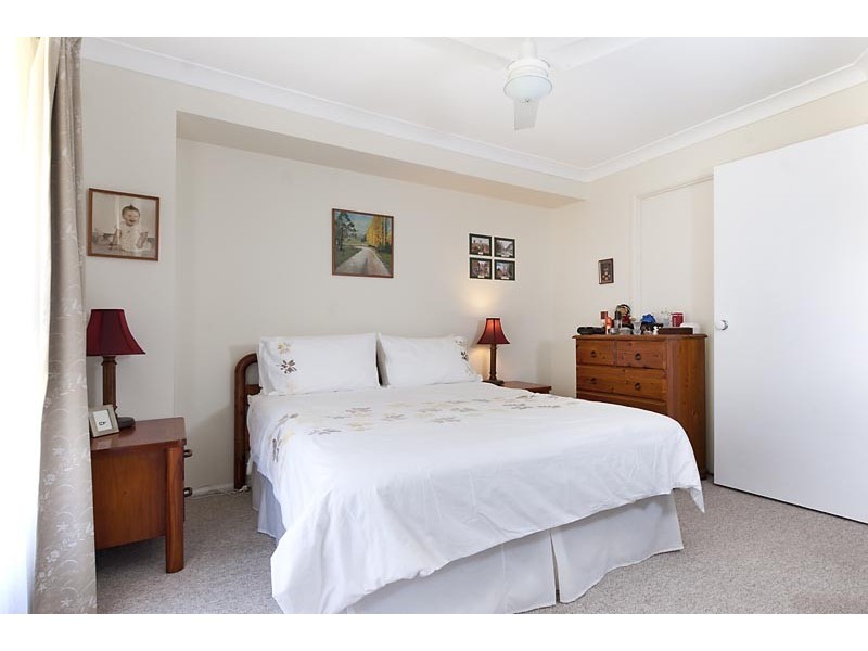 42 Valley Drive, Mollymook NSW 2539