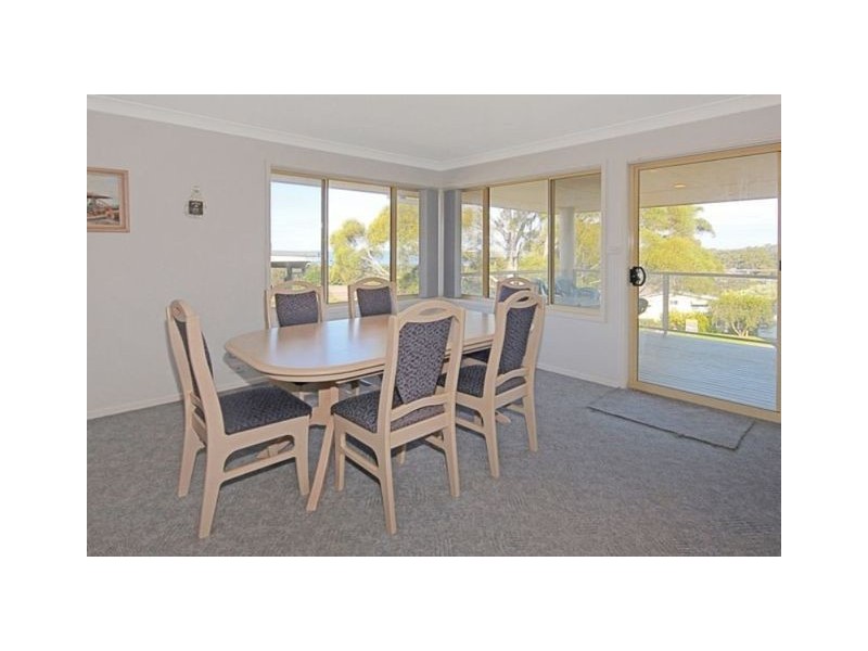 62 Linden Way, Mollymook NSW 2539