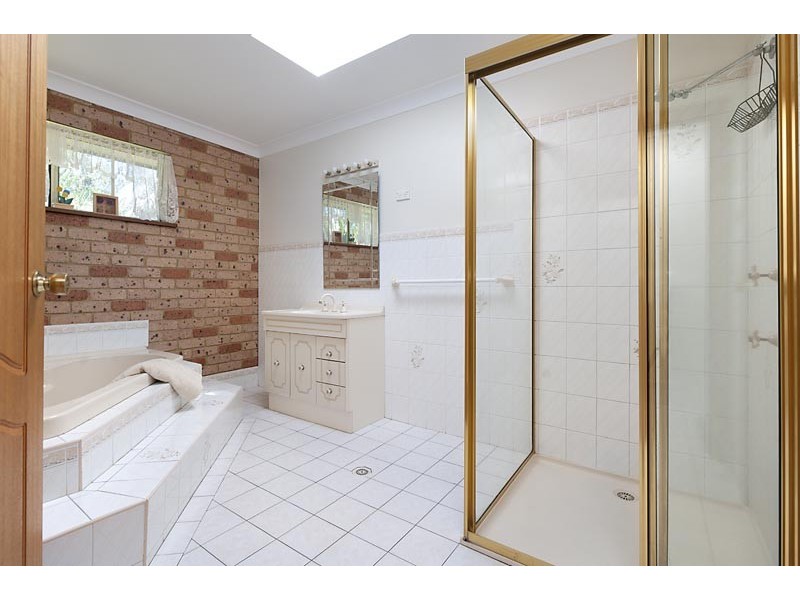 8 Garrad Way, Lake Conjola NSW 2539