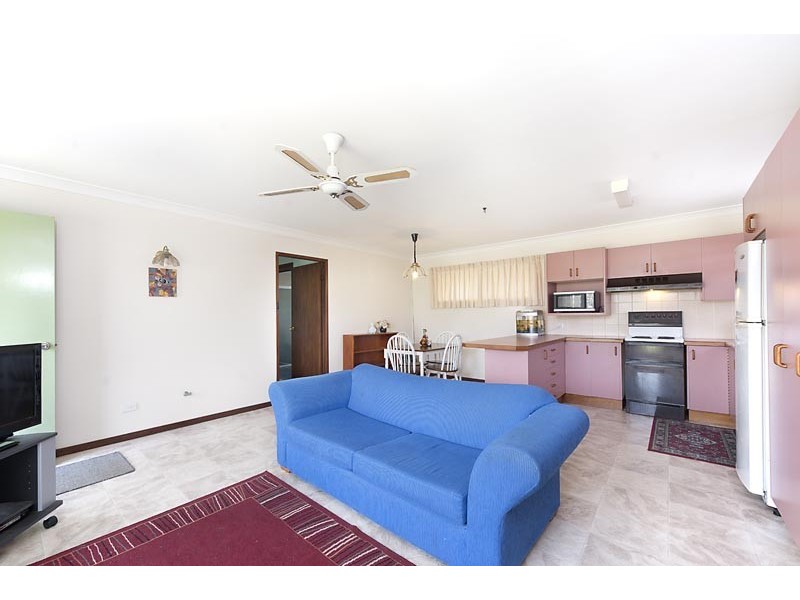 3 Honeysuckle Close, Burrill Lake NSW 2539