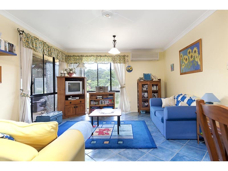 10 Walpole Avenue, Ulladulla NSW 2539