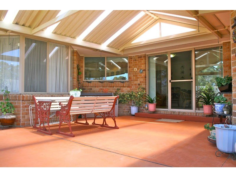 6 Wattlevale Pl, Ulladulla NSW 2539