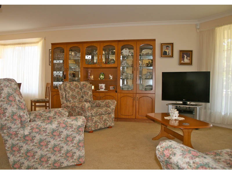 6 Wattlevale Pl, Ulladulla NSW 2539