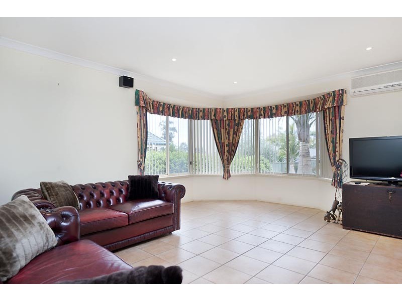 8 Tulip Oak Drv, Ulladulla NSW 2539