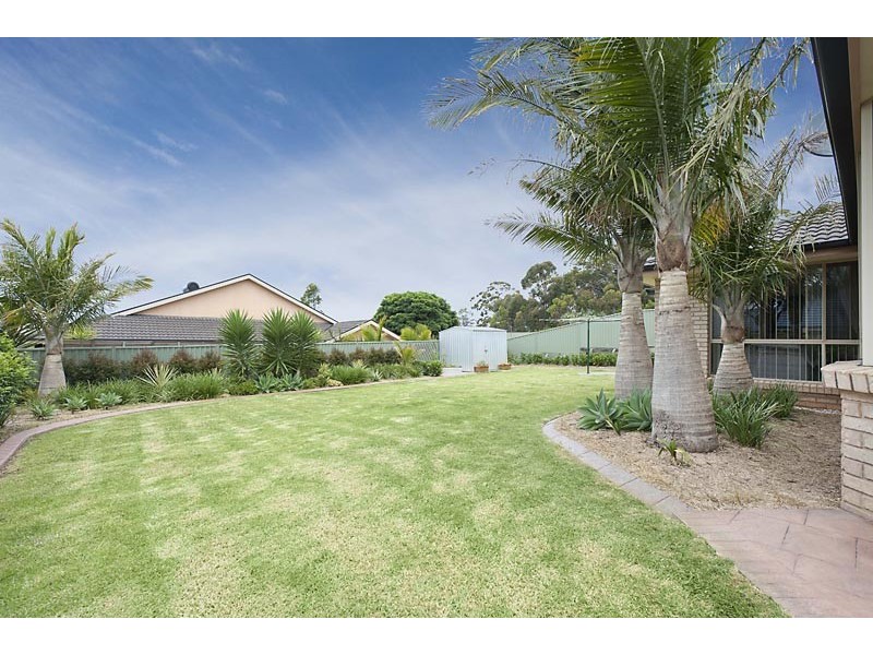 8 Tulip Oak Drv, Ulladulla NSW 2539