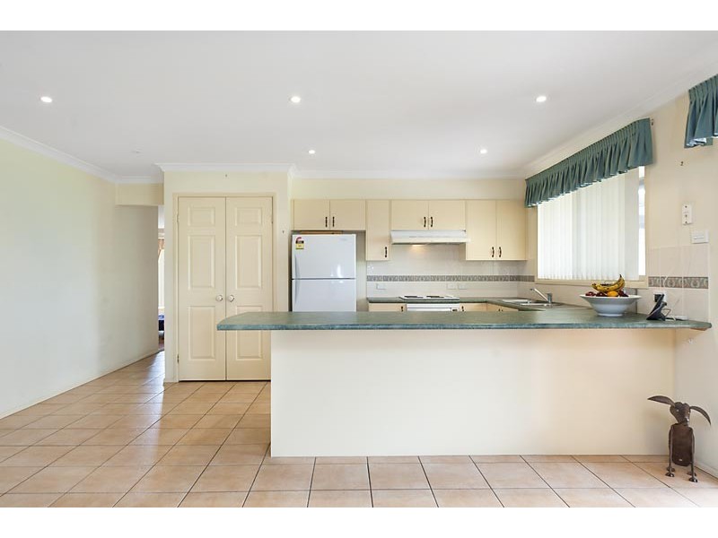 8 Tulip Oak Drv, Ulladulla NSW 2539