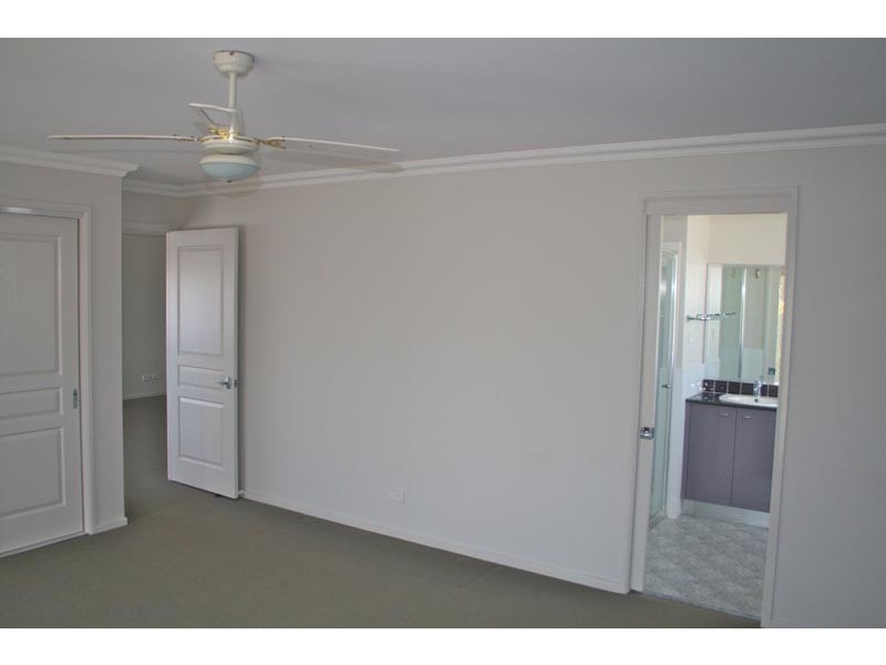 28 Hollywood Avenue, Ulladulla NSW 2539