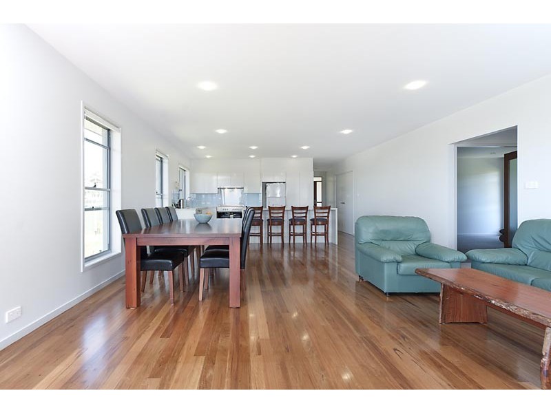 12 Rose Gum Avenue, Ulladulla NSW 2539
