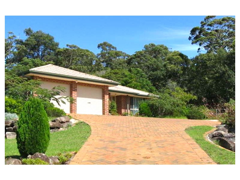 6 Callemondah Close, Narrawallee NSW 2539