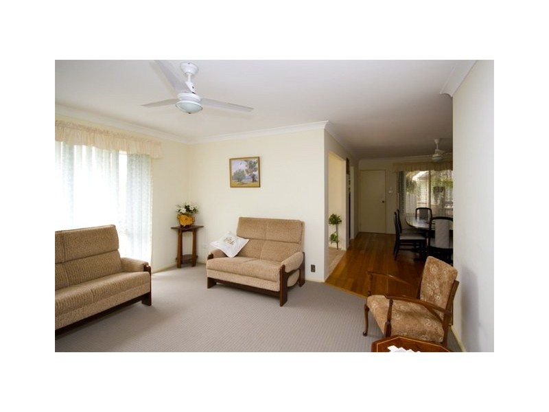 6 Callemondah Close, Narrawallee NSW 2539