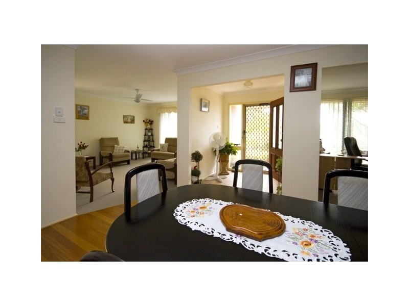 6 Callemondah Close, Narrawallee NSW 2539