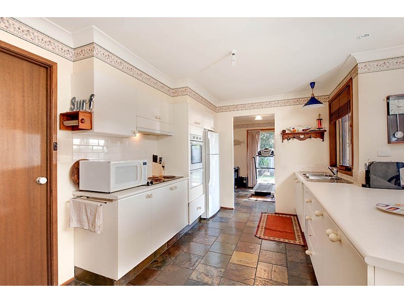 13 Walpole Avenue, Ulladulla NSW 2539