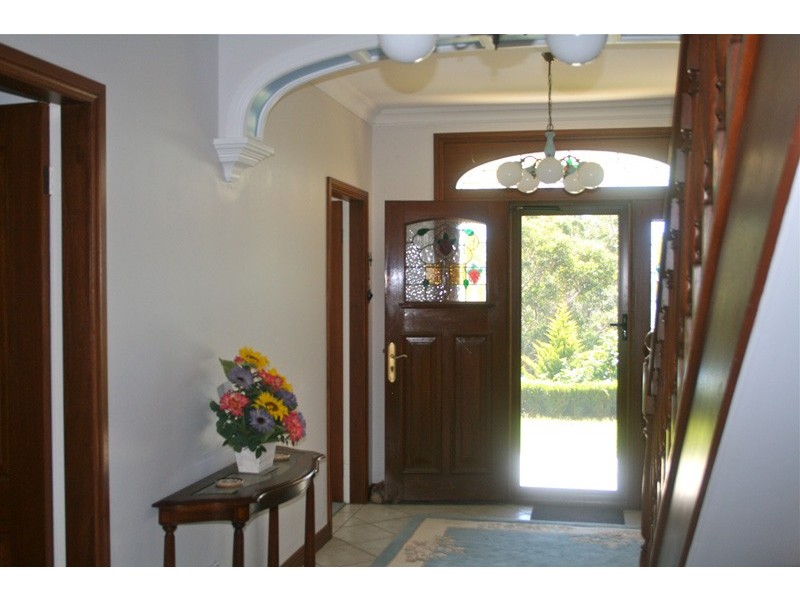 11 Blake Plc, Narrawallee NSW 2539