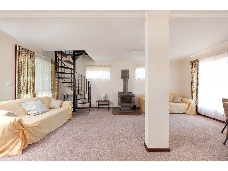 48 Wallaroy Drive, Burrill Lake NSW 2539