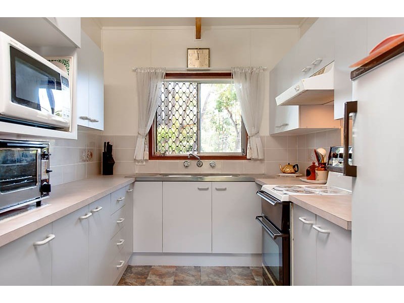 48 Wallaroy Drive, Burrill Lake NSW 2539