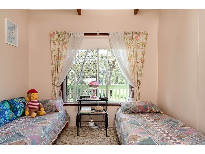 48 Wallaroy Drive, Burrill Lake NSW 2539