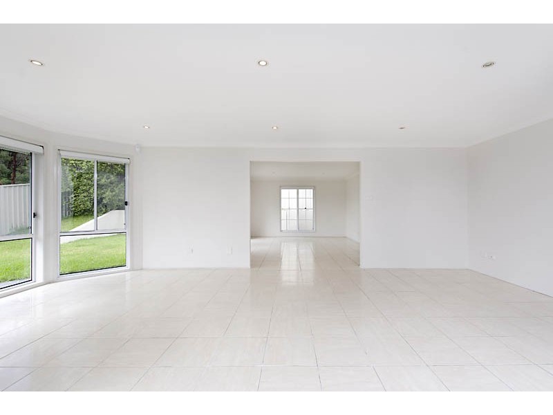 1 The Meadows, Mollymook NSW 2539