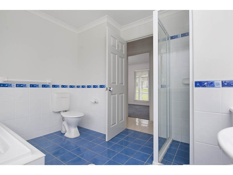 1 The Meadows, Mollymook NSW 2539