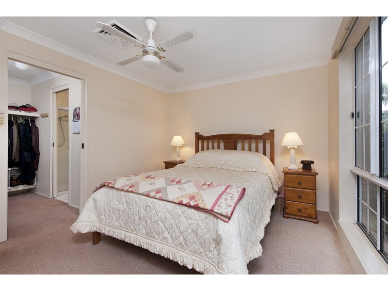 18 Edwin Avenue, Lake Conjola NSW 2539