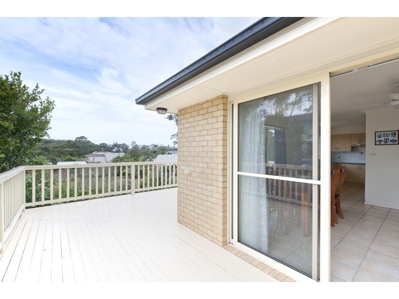 16 Torquay Drive, Lake Tabourie NSW 2539