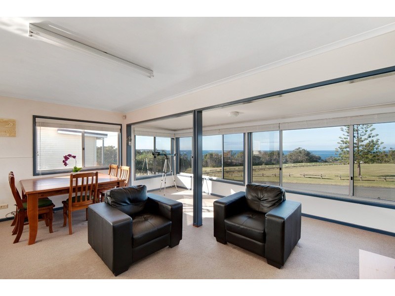 63 Seaside Parade, Dolphin Point NSW 2539