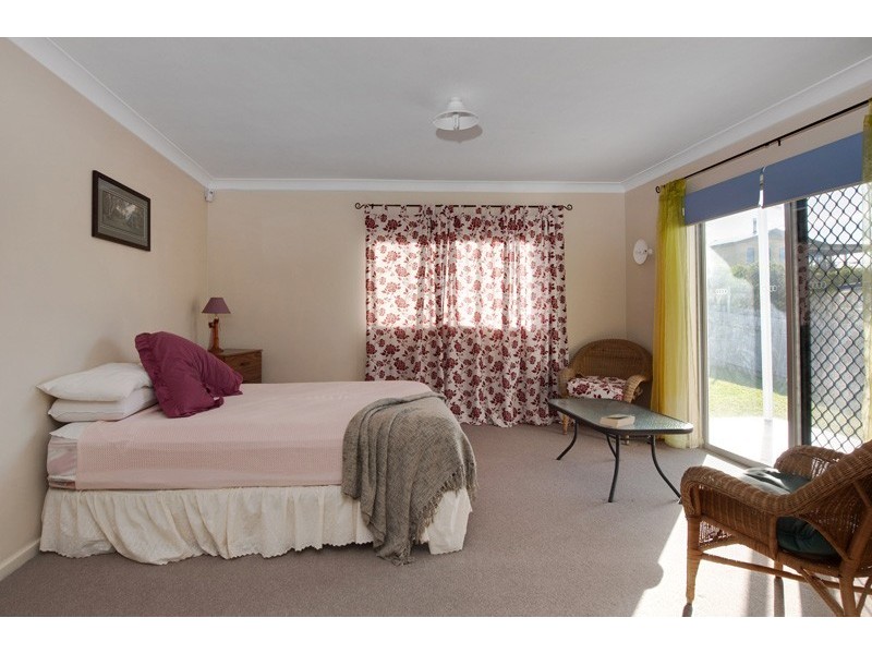 63 Seaside Parade, Dolphin Point NSW 2539
