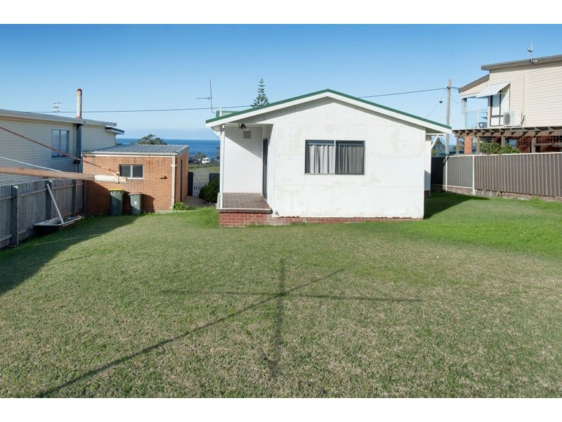 63 Seaside Parade, Dolphin Point NSW 2539