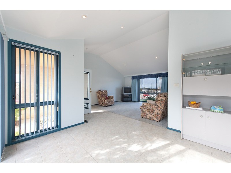 2/129 St Vincent Street, Ulladulla NSW 2539