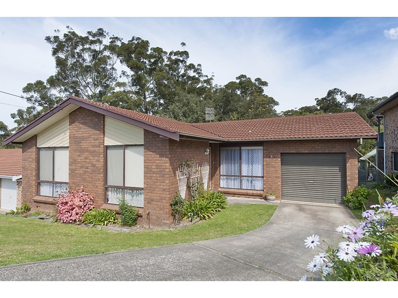 19 Valley Drv, Mollymook NSW 2539