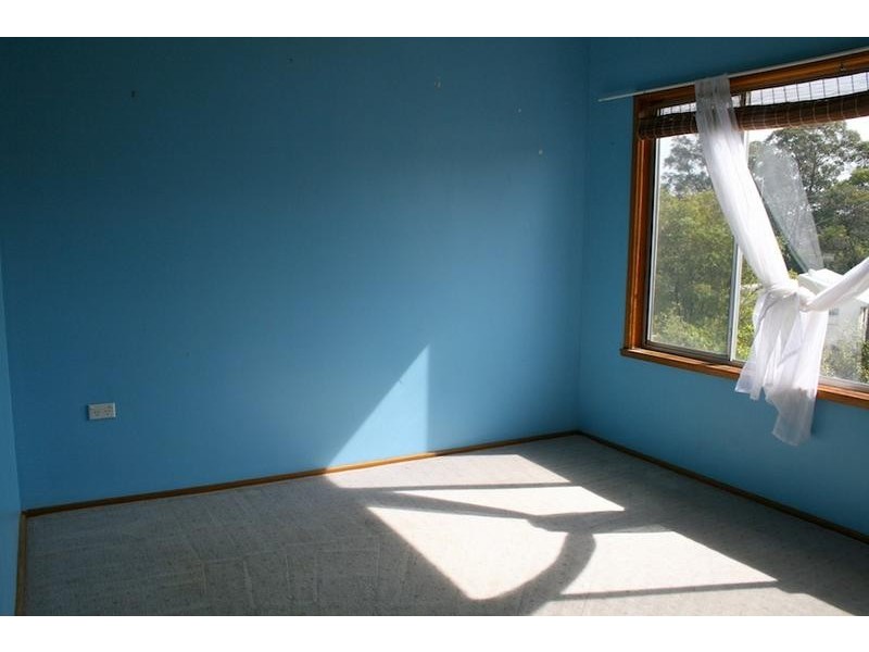 42 Wyoming Avenue, Burrill Lake NSW 2539