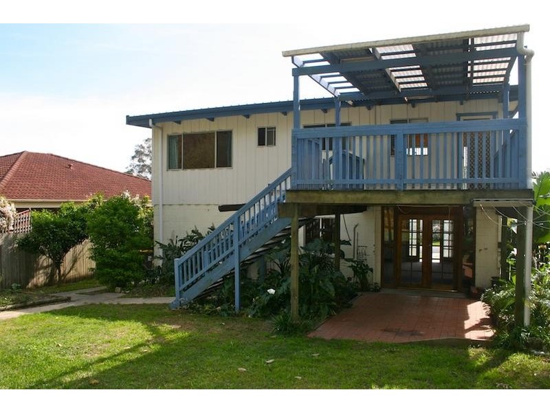 42 Wyoming Avenue, Burrill Lake NSW 2539