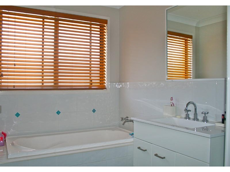 36 Royal Mantle Drive, Ulladulla NSW 2539