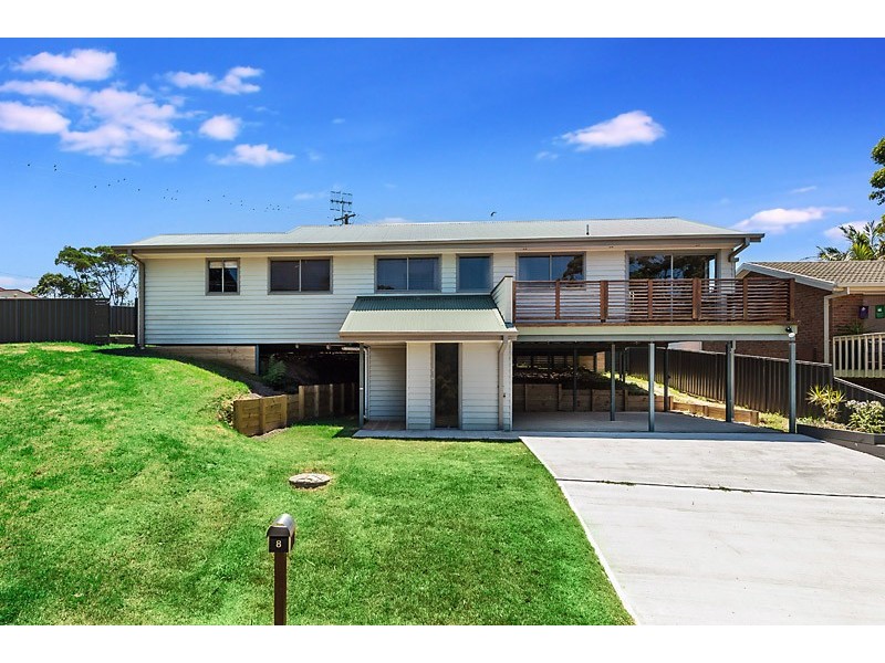 8 Weymouth Road, Lake Tabourie NSW 2539