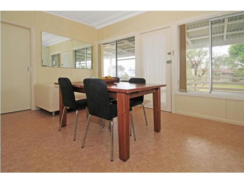 5 Vista Drive, Dolphin Point NSW 2539