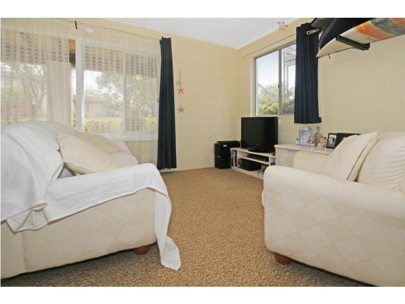 5 Vista Drive, Dolphin Point NSW 2539