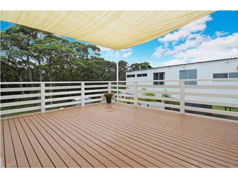 5 Vista Drive, Dolphin Point NSW 2539