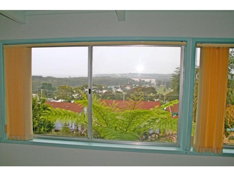 13 Canberra Crescent, Burrill Lake NSW 2539