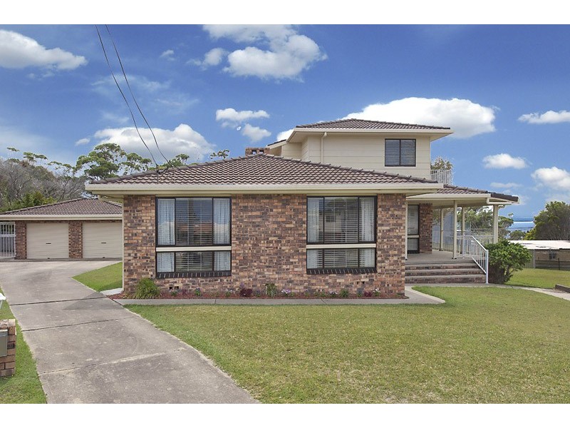 4 Bellbird Close, Mollymook NSW 2539