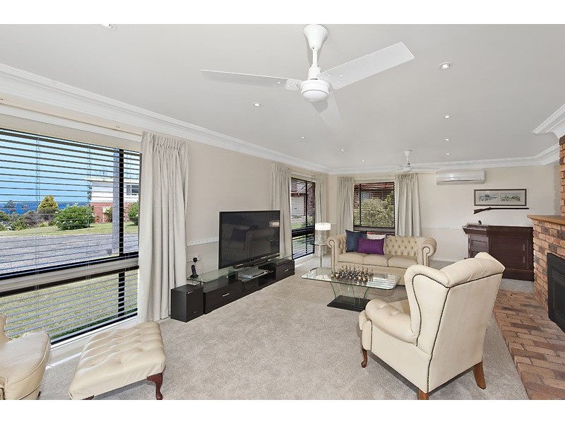 4 Bellbird Close, Mollymook NSW 2539