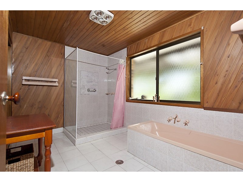 5 Greenview Cl, Ulladulla NSW 2539