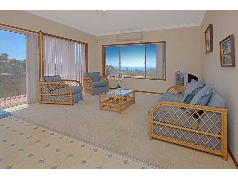 22 Canberra Crescent, Burrill Lake NSW 2539