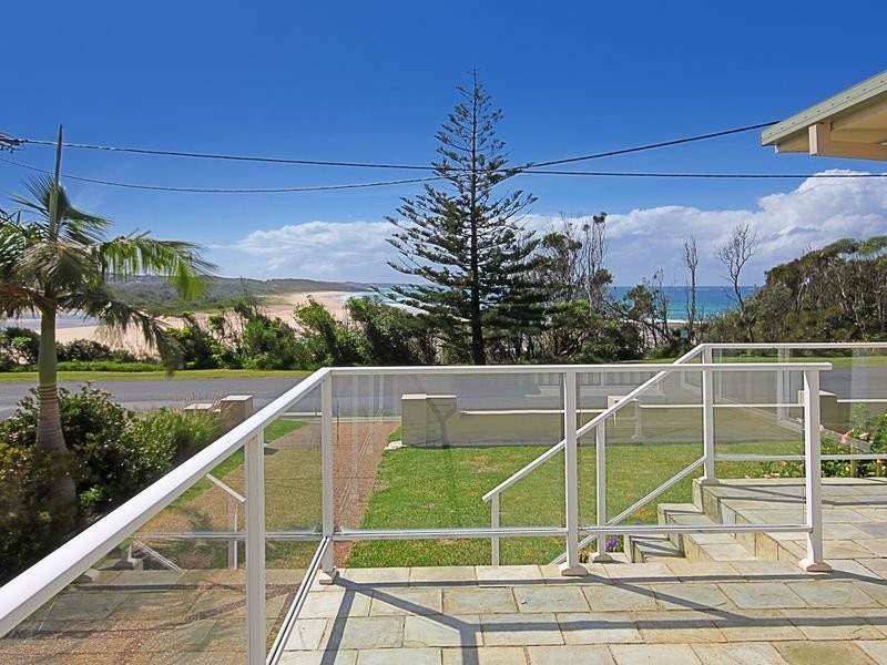 23 Seaside Parade, Dolphin Point NSW 2539