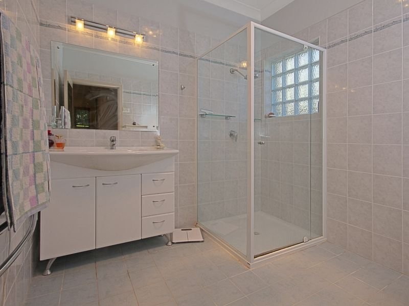 23 Seaside Parade, Dolphin Point NSW 2539