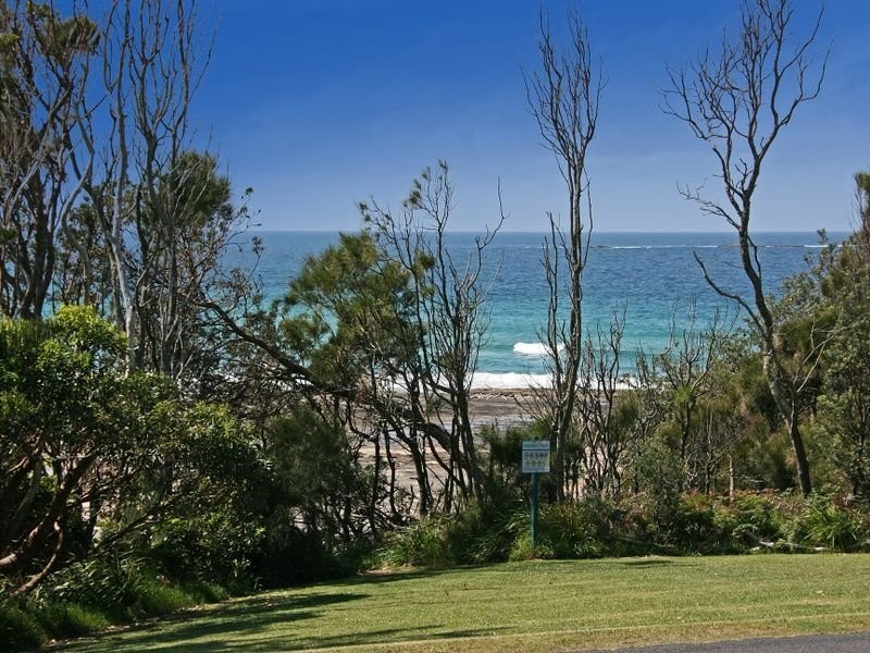 23 Seaside Parade, Dolphin Point NSW 2539